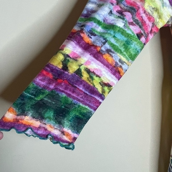 DIVINE collision 3/4 sleeve multi color fabric blouse - Picture 7 of 9